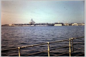 132 USS Boxer i San Diego.JPG